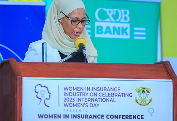 TAWiFA member speaking at the Women in Insurance Industry conference